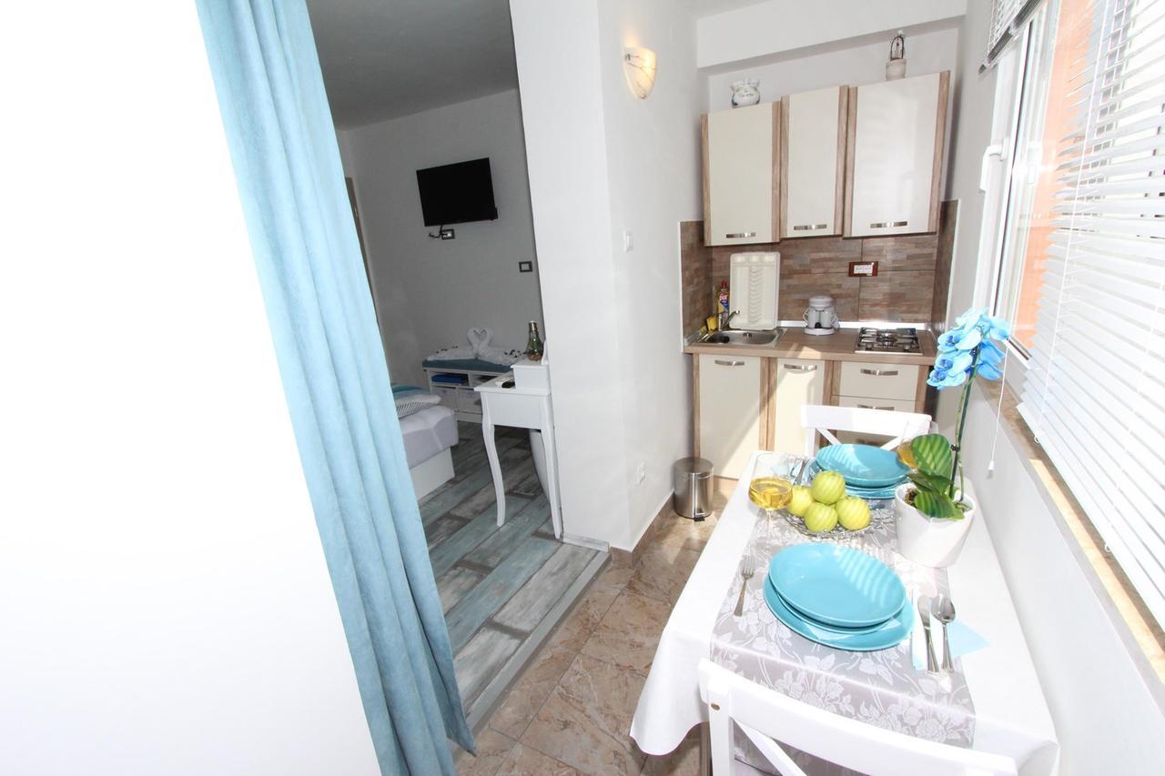 Studio Orhidea Blu Ровинь Экстерьер фото