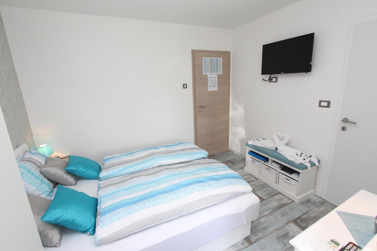 Studio Orhidea Blu Ровинь Экстерьер фото